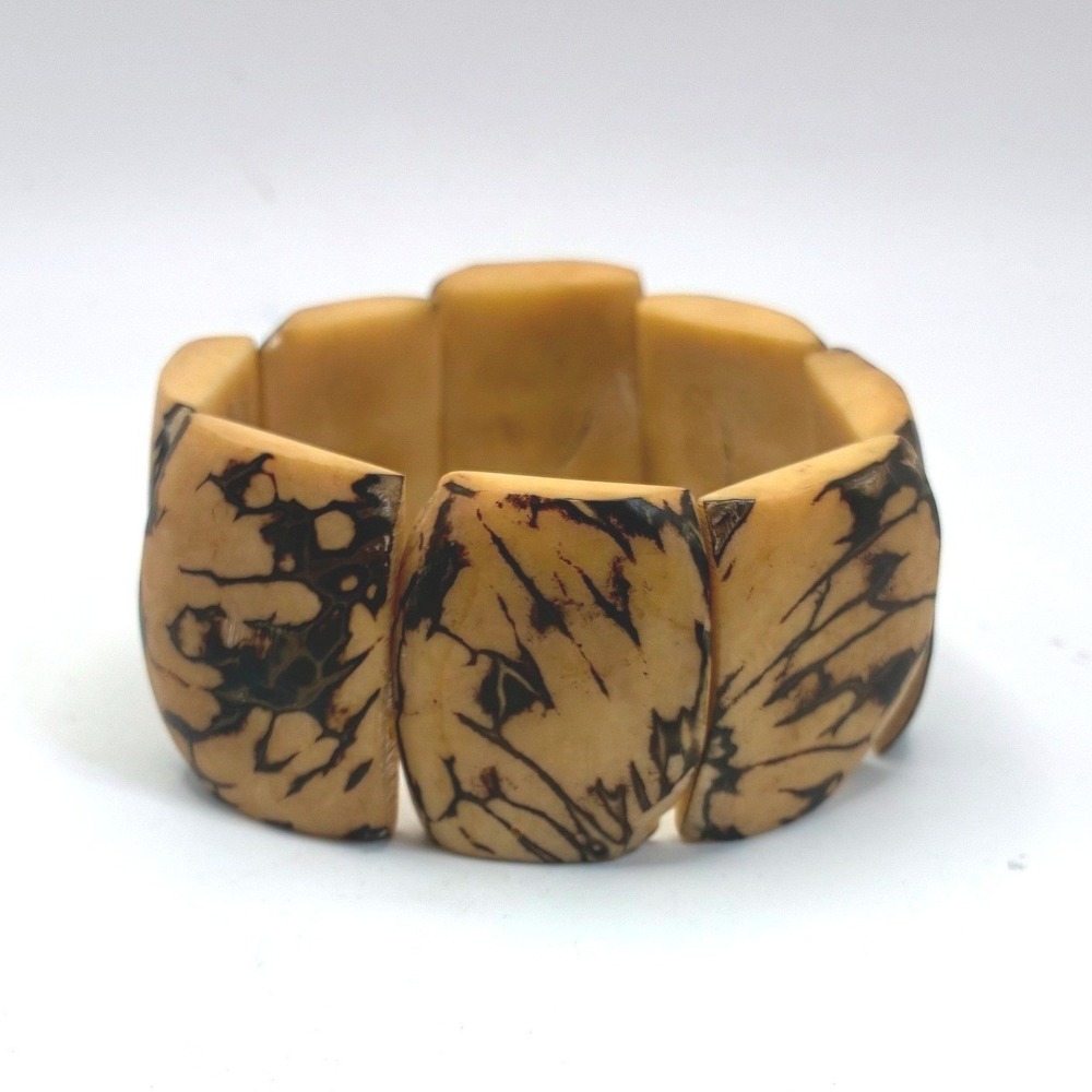 Tagua Nut Stretch Bracelet OS Tan Brown Marbled Vegetable Ivory Boho